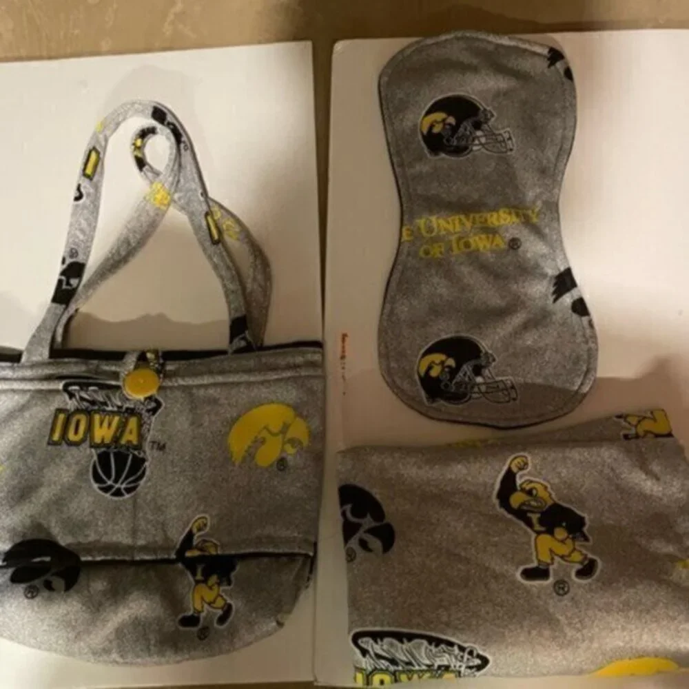 Iowa Hawkeyes Diaper Bag, Receiving Blanket and Burp Cloth